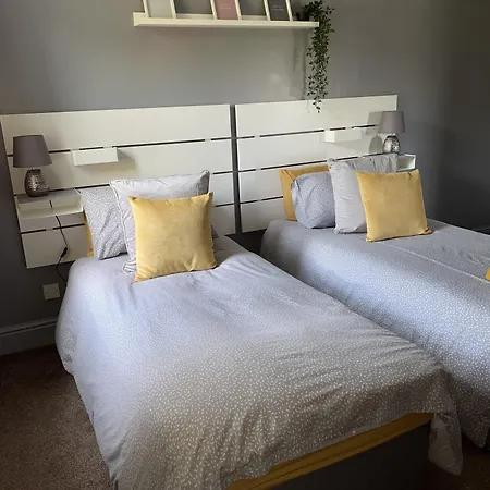 Hall Park Self Check In イン ワーキントン