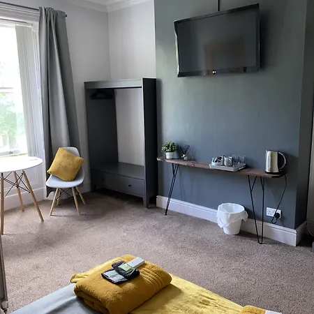 Hall Park Self Check In Πανδοχείο Workington